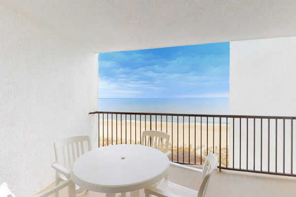 Oceanfront Condo with Beach Views, Balcony, AC, WiFi & Shared Outdoor Pool