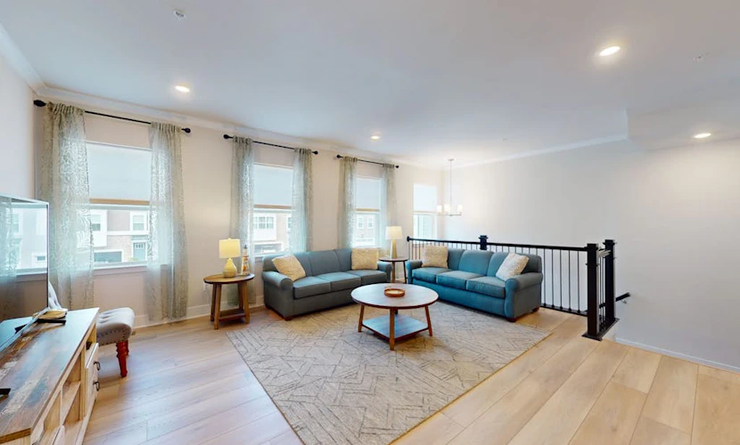Luxury townhouse close to beaches & Ocean City Boardwalk