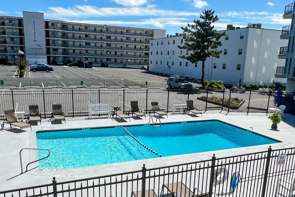 Bluewater East 201 N