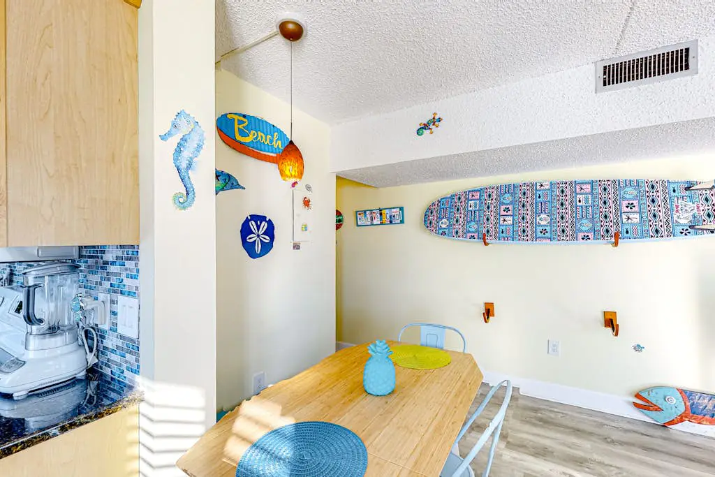 Bluewater East 201 N