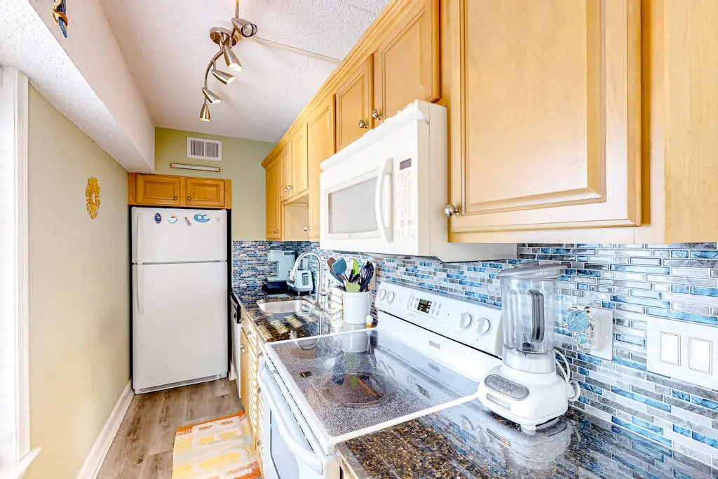 Bluewater East 201 N