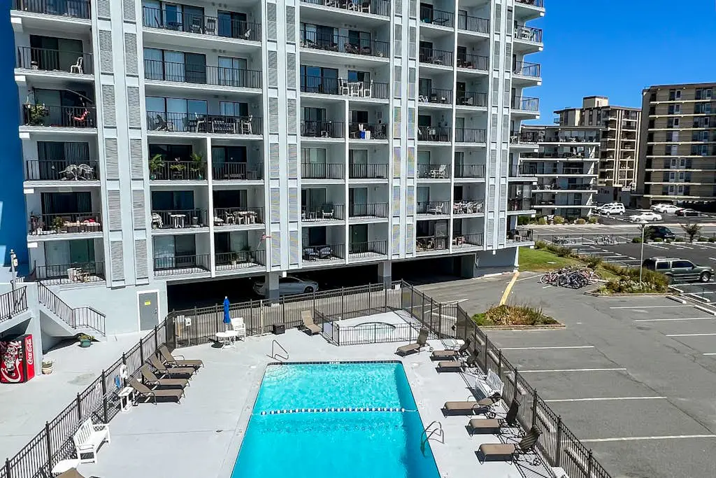 Bluewater East 201 N