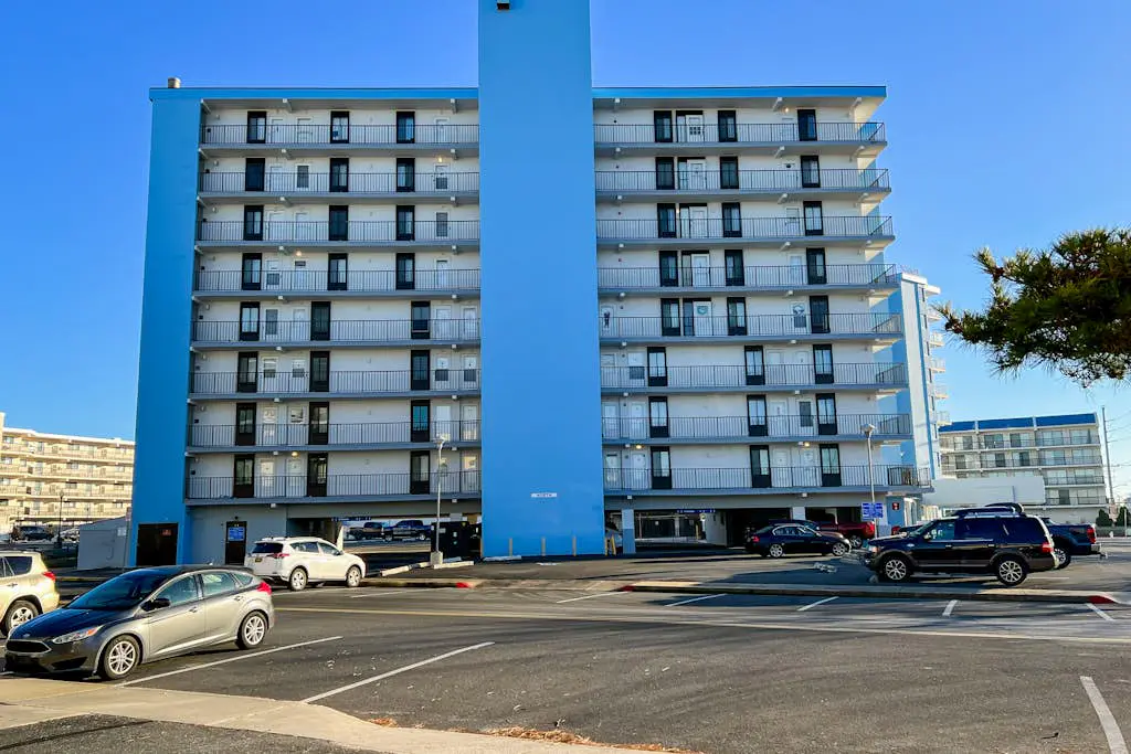 Bluewater East 201 N