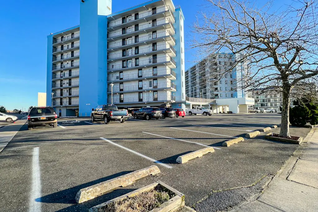 Bluewater East 201 N