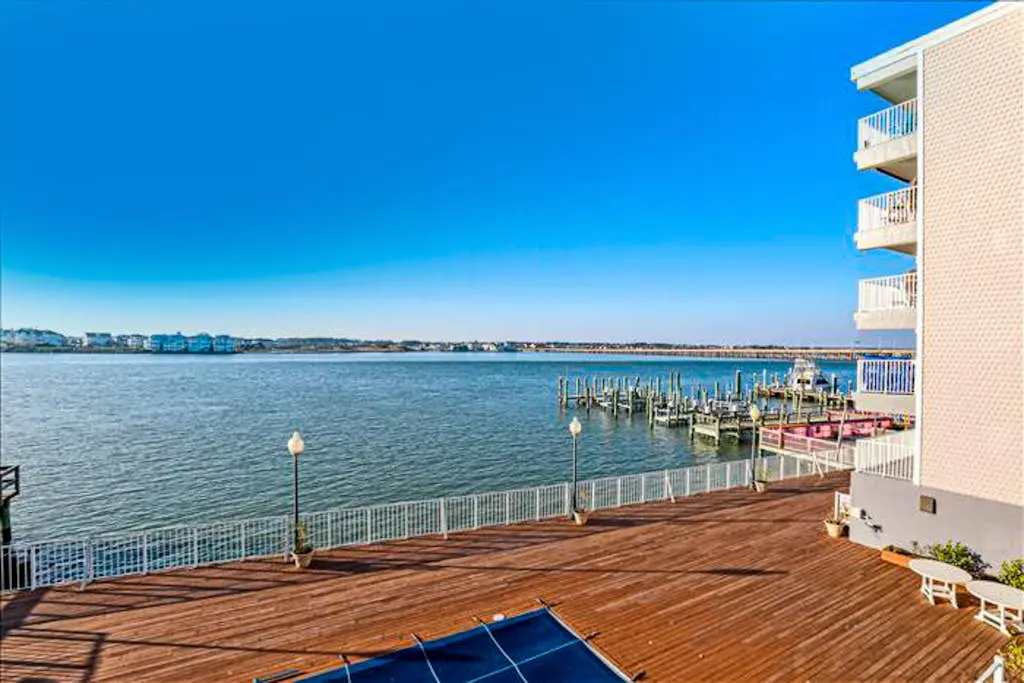 Assateague House 306
