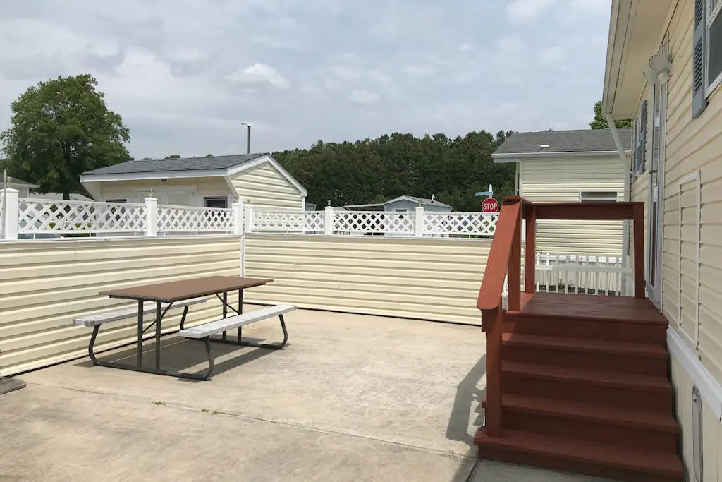 Assateague Pointe - Helmsman