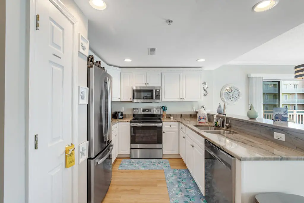 Sunset Bay II 306