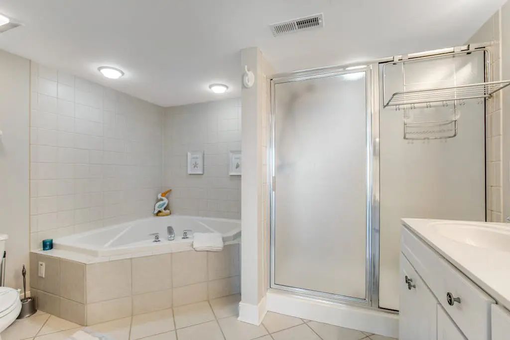 Sunset Bay II 306