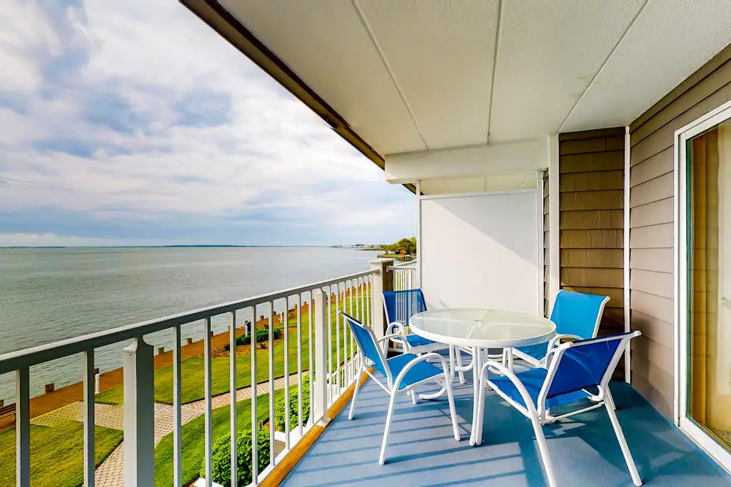 Harbour Island 206L