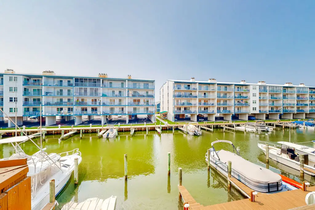Bermuda Bay 9
