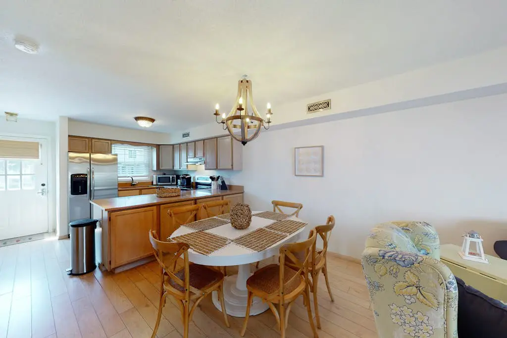 Sunset Village 31E