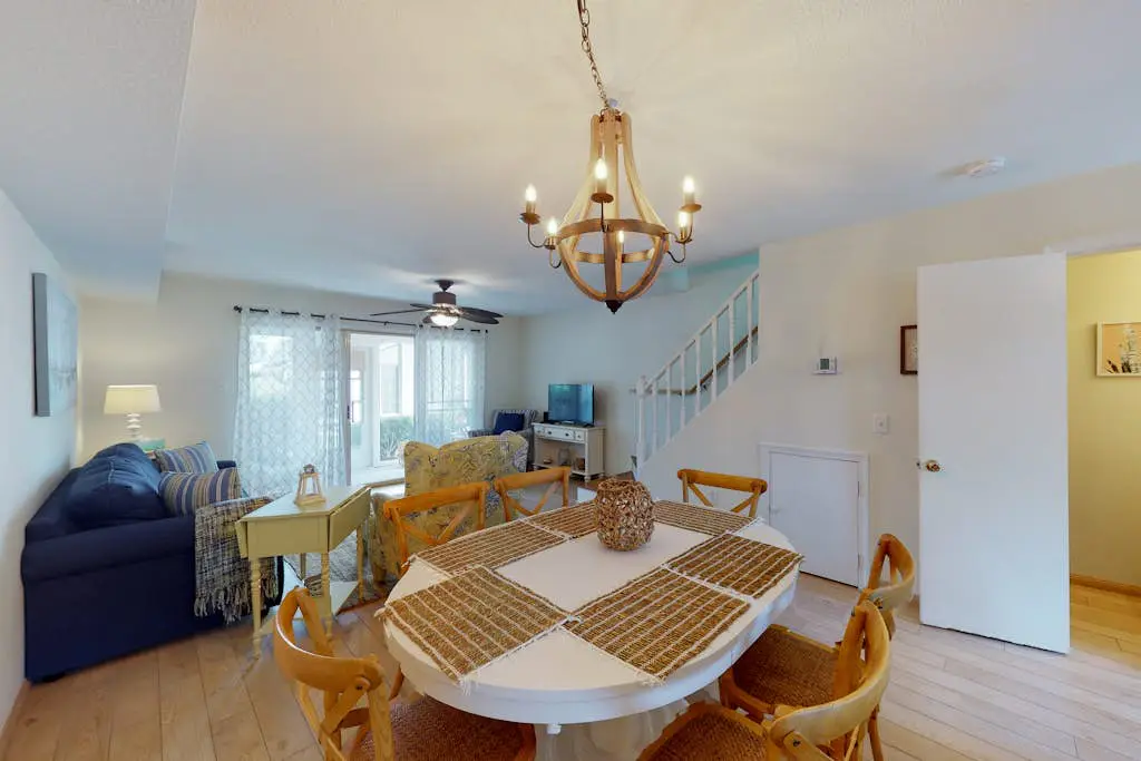 Sunset Village 31E