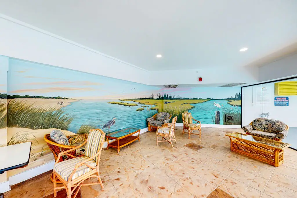 Golden Sands 609