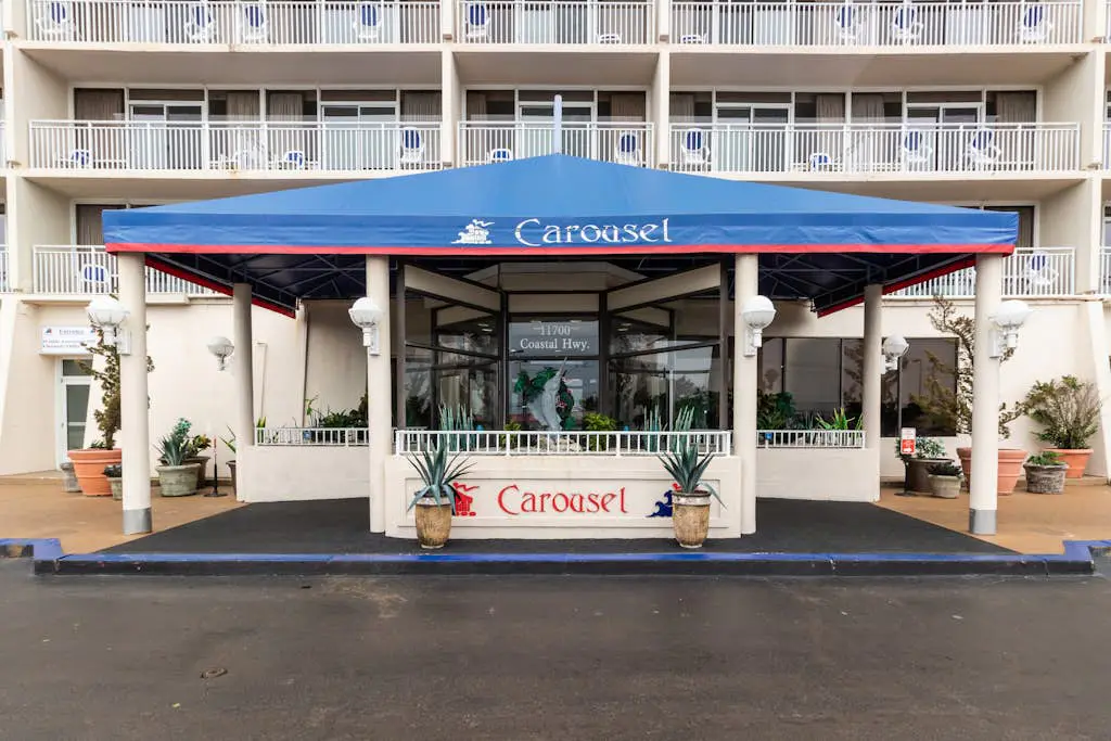 Carousel 1603
