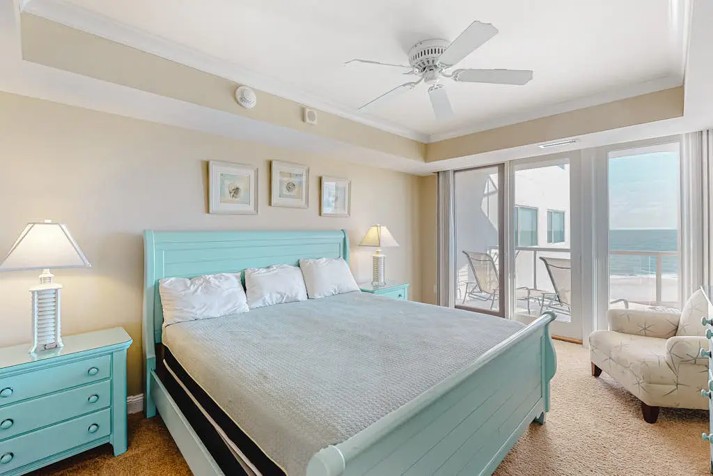 The Meridian 605E