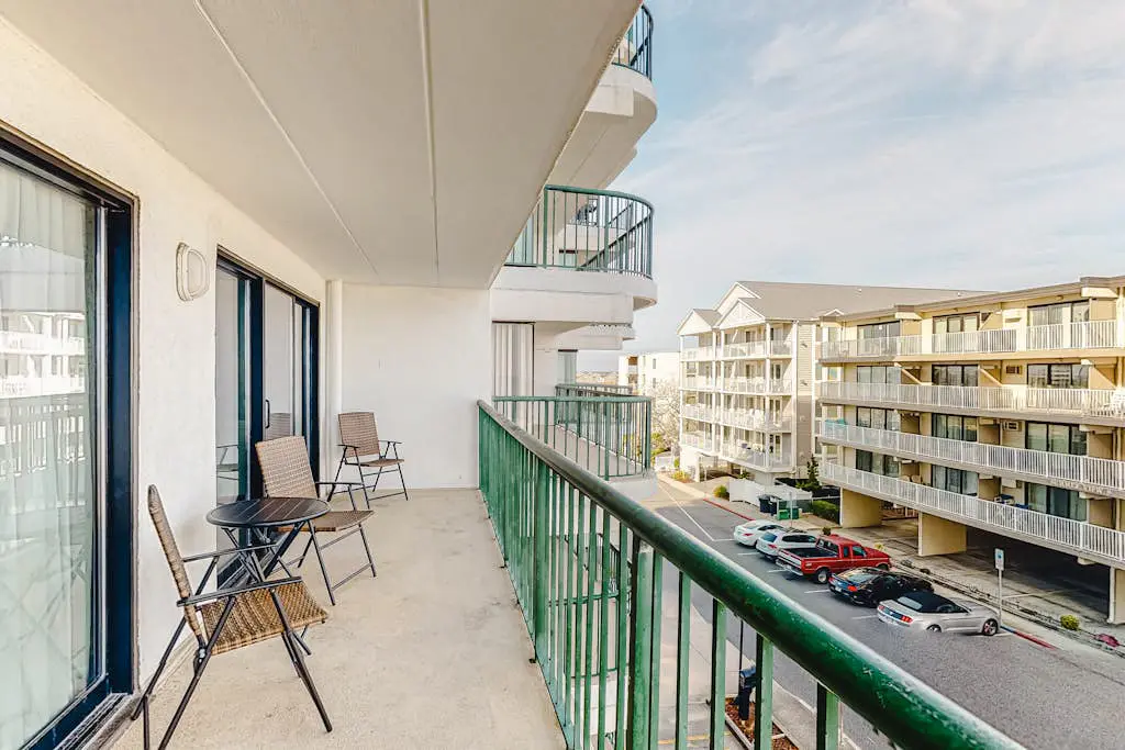 Summer Beach 306