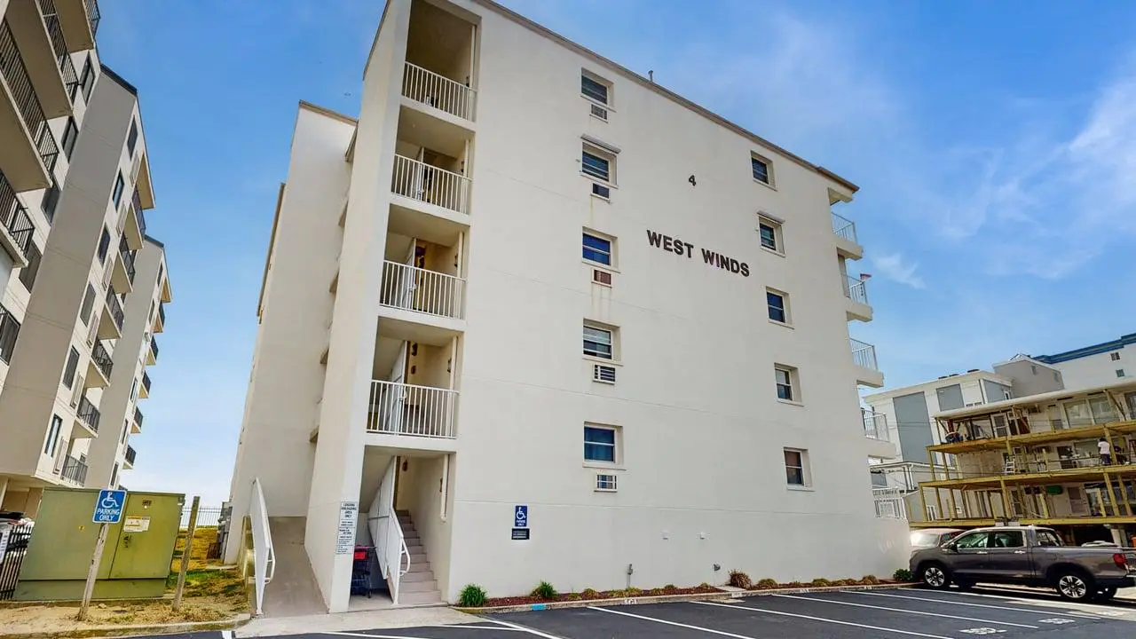 West Winds 404