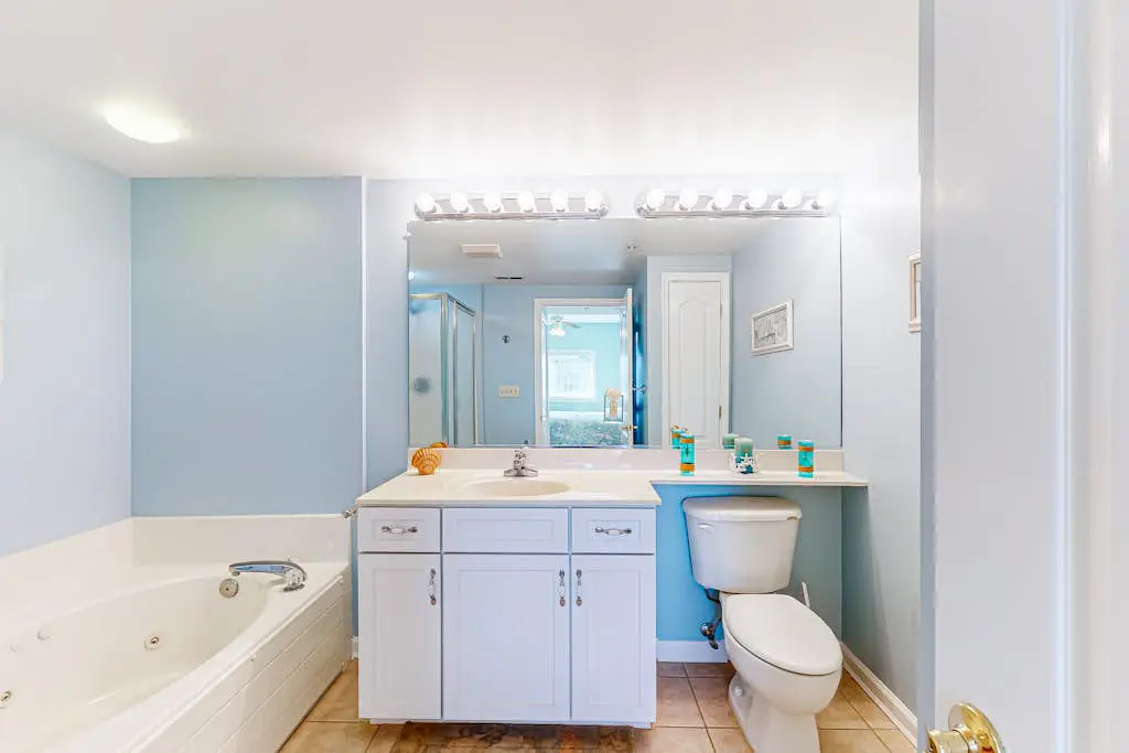 Captiva Bay 202