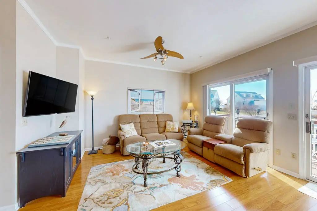 Townes of Nantucket Unit 11
