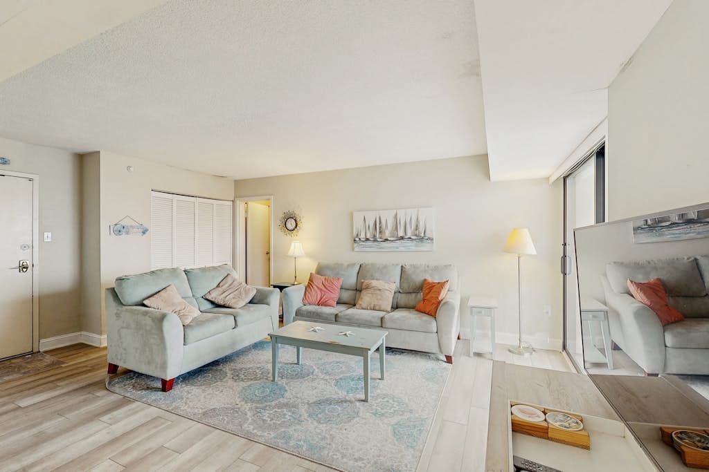 9400 bldg unit 807