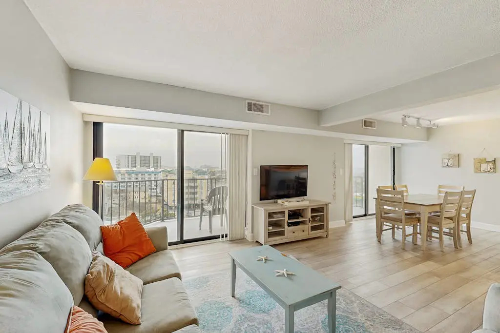9400 bldg unit 807