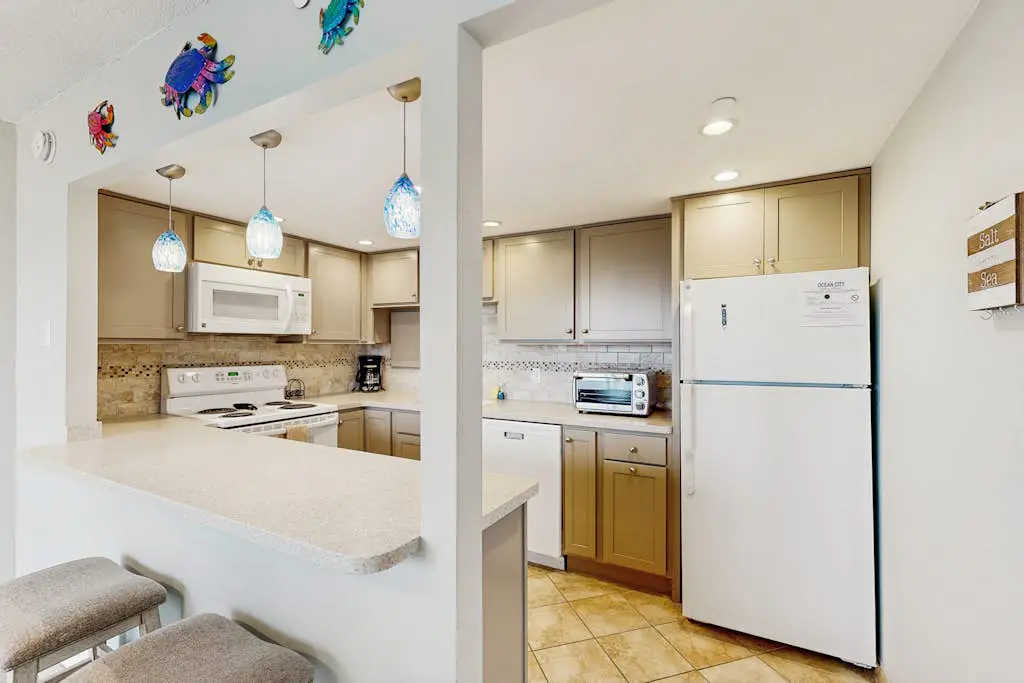 9400 bldg unit 807