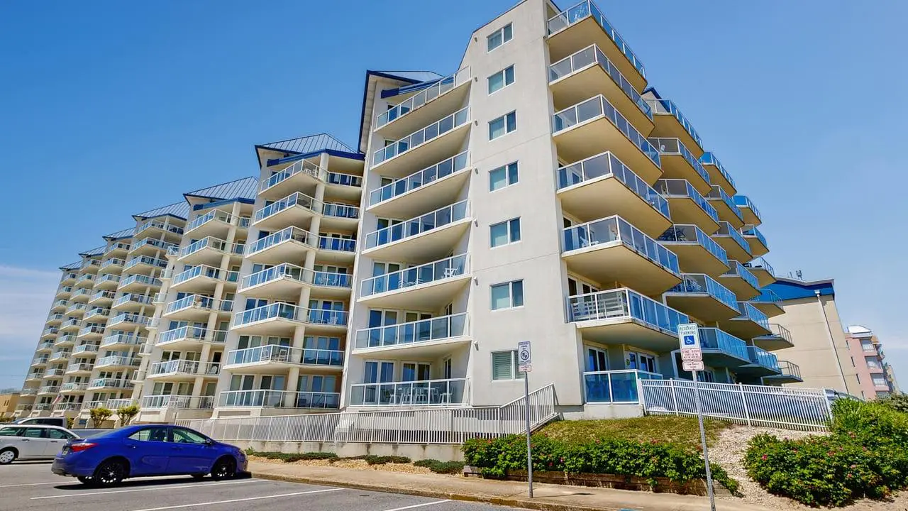 The Meridian 505E