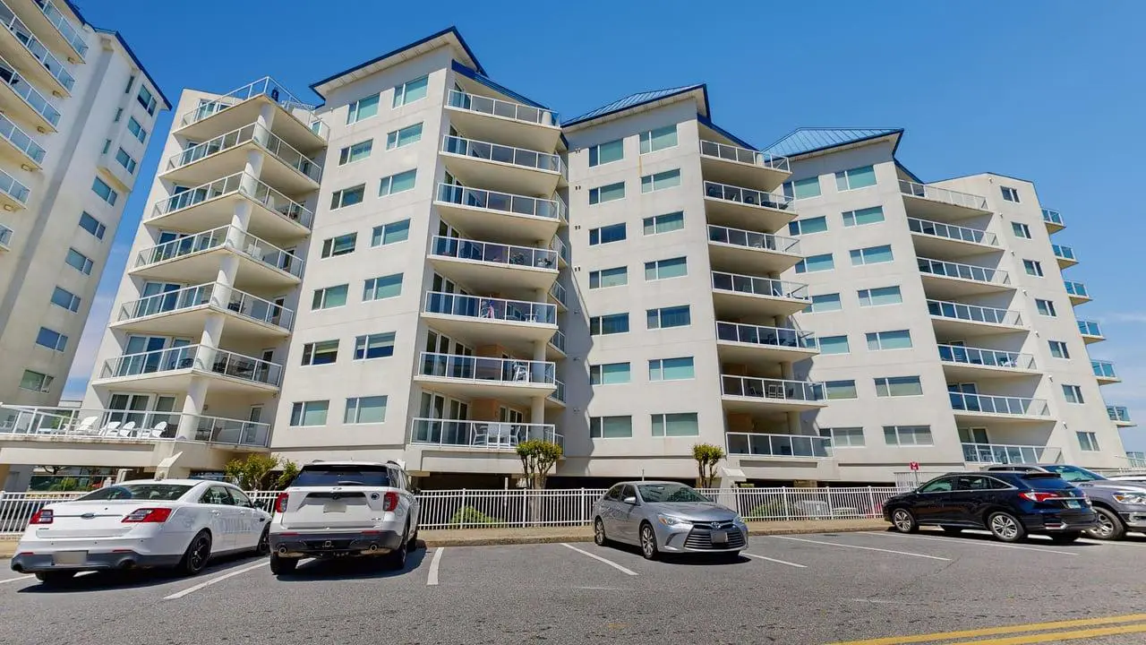The Meridian 505E