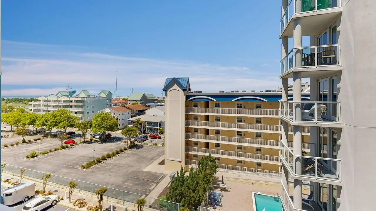 The Meridian 505E