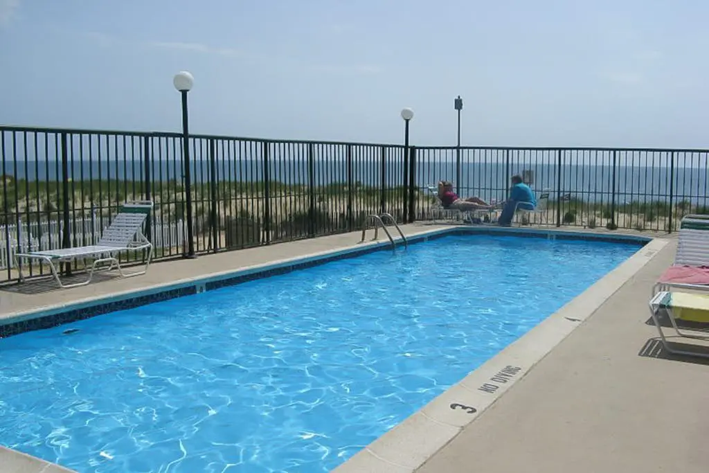 Summer Beach 302