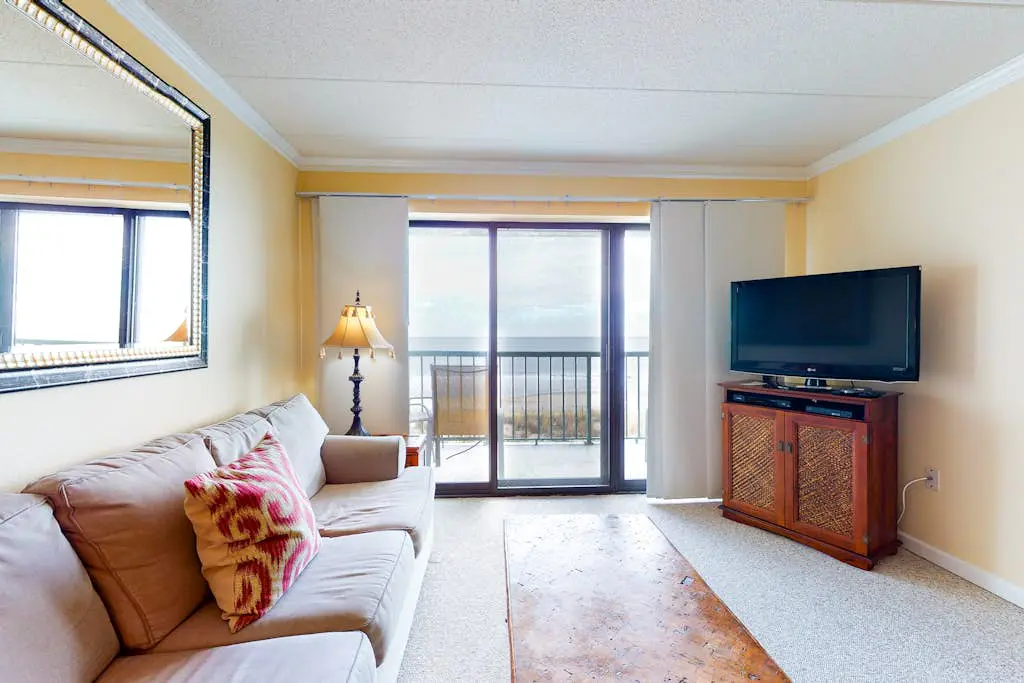 Summer Beach 302