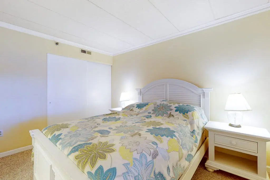 Summer Beach 302