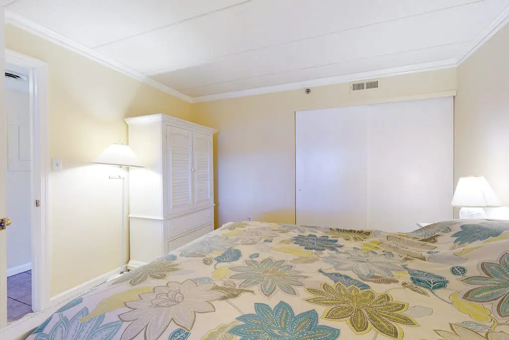 Summer Beach 302