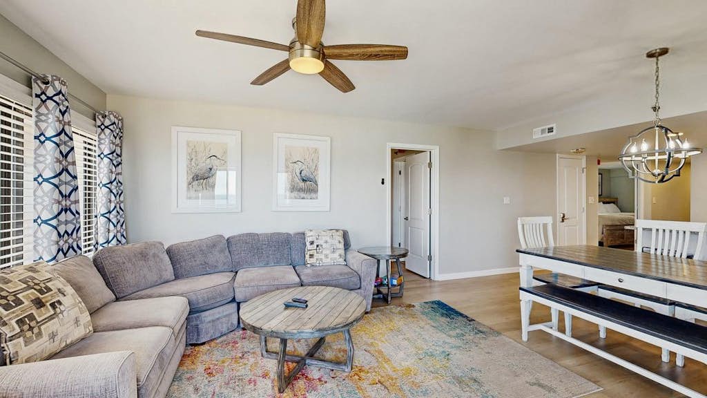 Oceanfront condo near golf & the beach with pool, balcony, W/D, & central AC