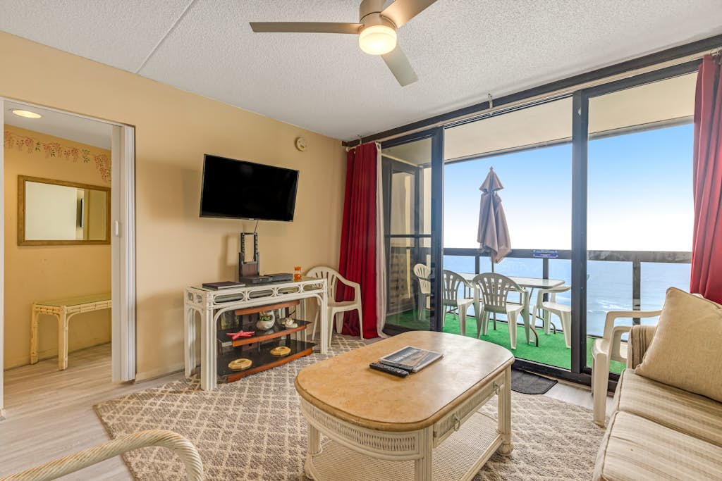 Oceanfront escape with beach access, pools, sauna, tennis, & fitness room
