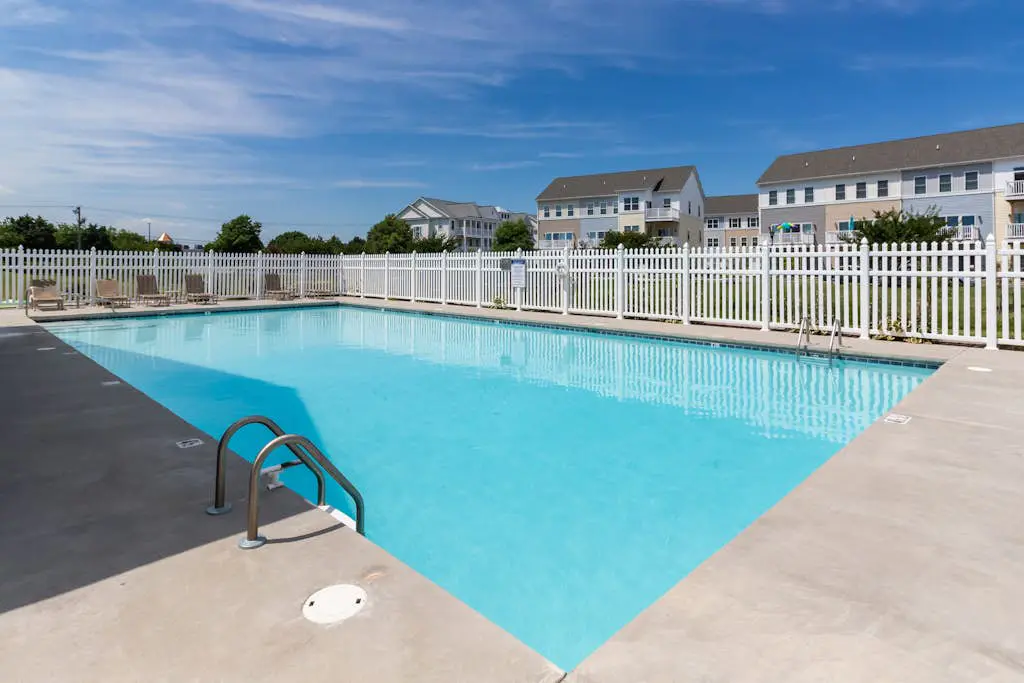 Seaside Village - Bowline 13002-4