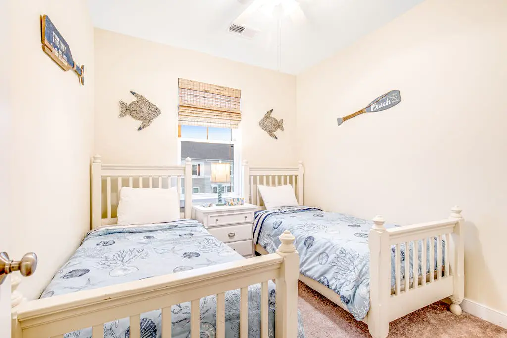 Seaside Village - Bowline 13002-4