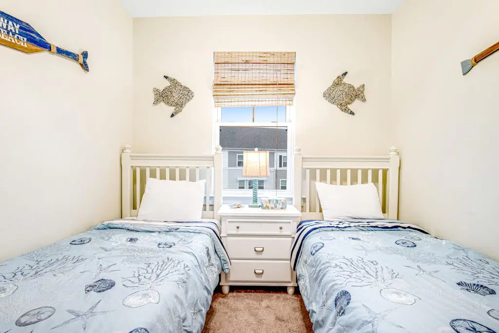 Seaside Village - Bowline 13002-4