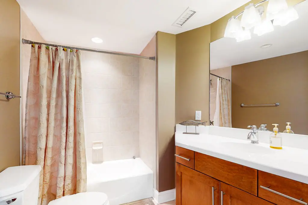 The Meridian 504W