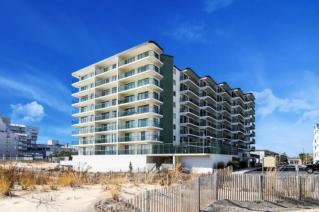 Summer Beach 705