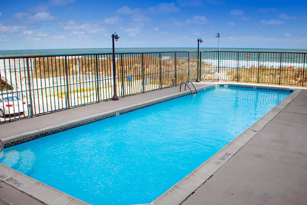 Summer Beach 705