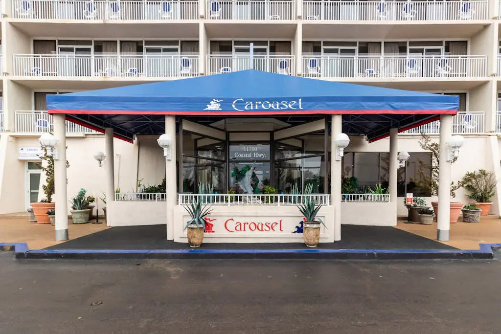 Carousel 2105