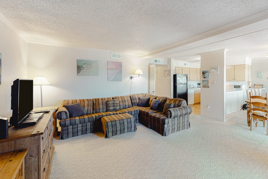 Cozy Condo w/Private Balcony, Shared Outdoor Pool, Pool Views, Free WiFi, & More
