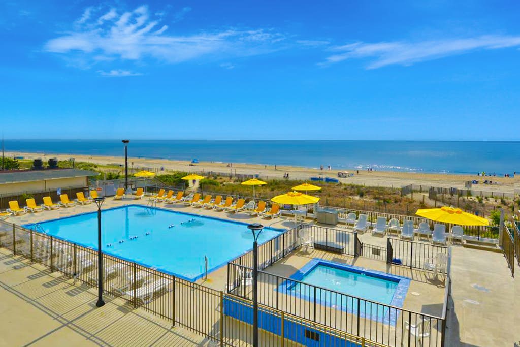 Oceanfront Condo with Balcony, Ocean & Bay Views, AC & Shared Pools/Hot Tub