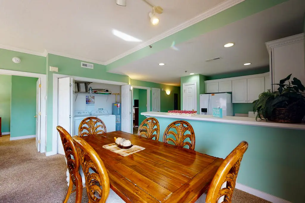 Sunset Bay III 313