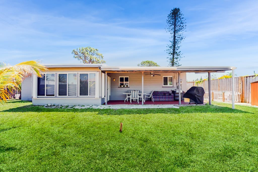 Snowbird & dog-friendly home with patio, grill, bikes