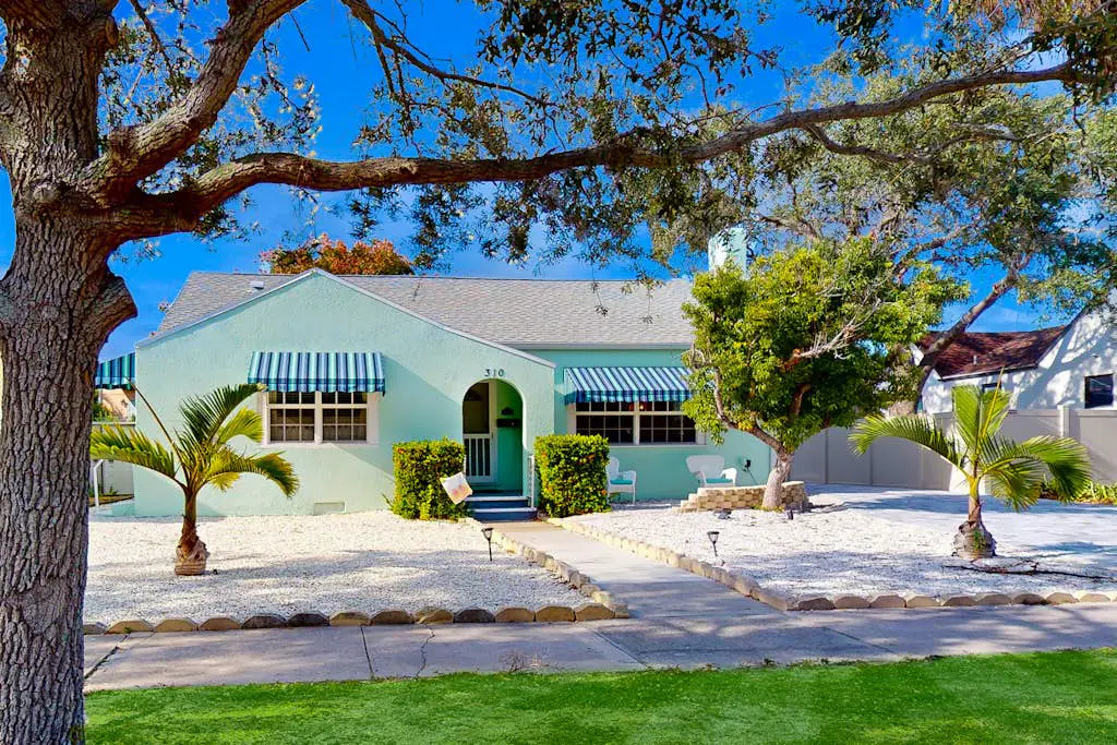 Vintage Venice Duplex - A