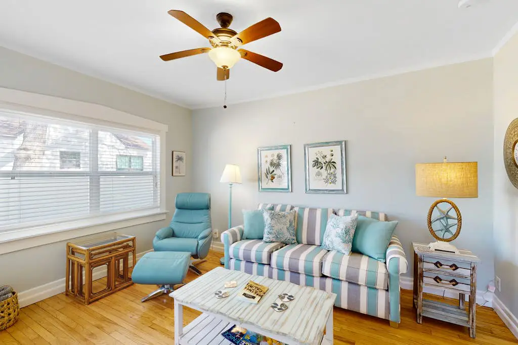 Vintage Venice Duplex - A