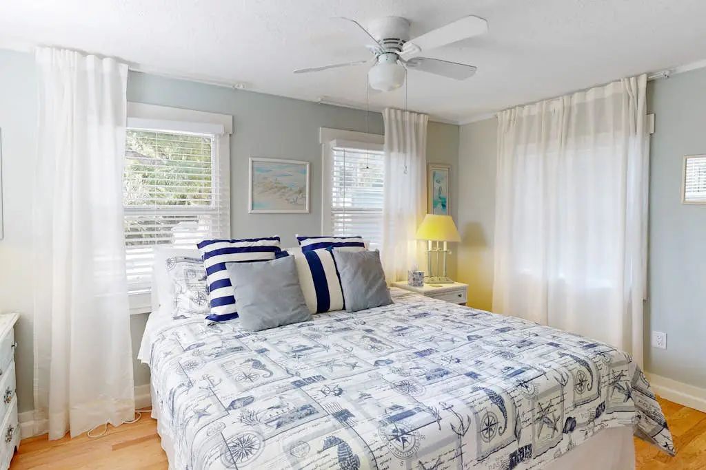Vintage Venice Duplex - A