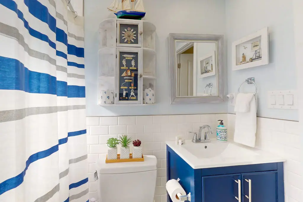Vintage Venice Duplex - A